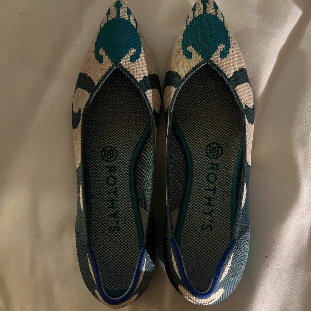 Rothy’s. Size 8. Worn once. Very cute. Washable. - Picture 2 of 6